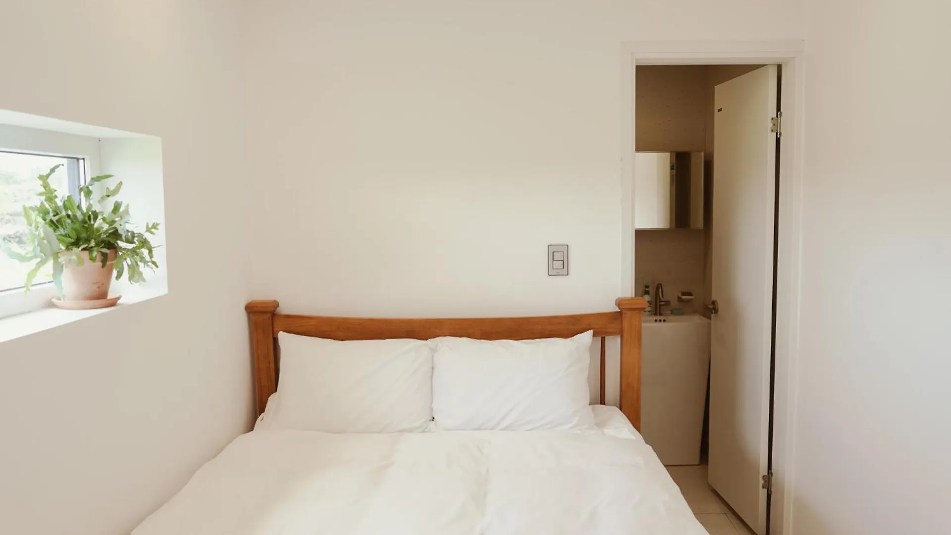 Dalthor Pension Jeju Holiday home