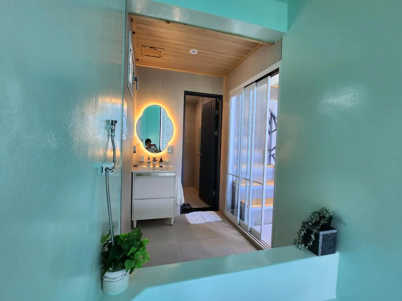 Dalthor Pension Jeju 0*,  South Korea